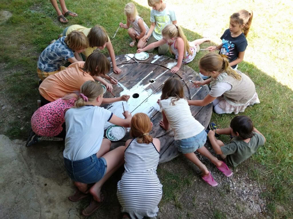 Su Hobbit, Elfi, Nani, Umani e Maghi: settimana per bambini con Richard