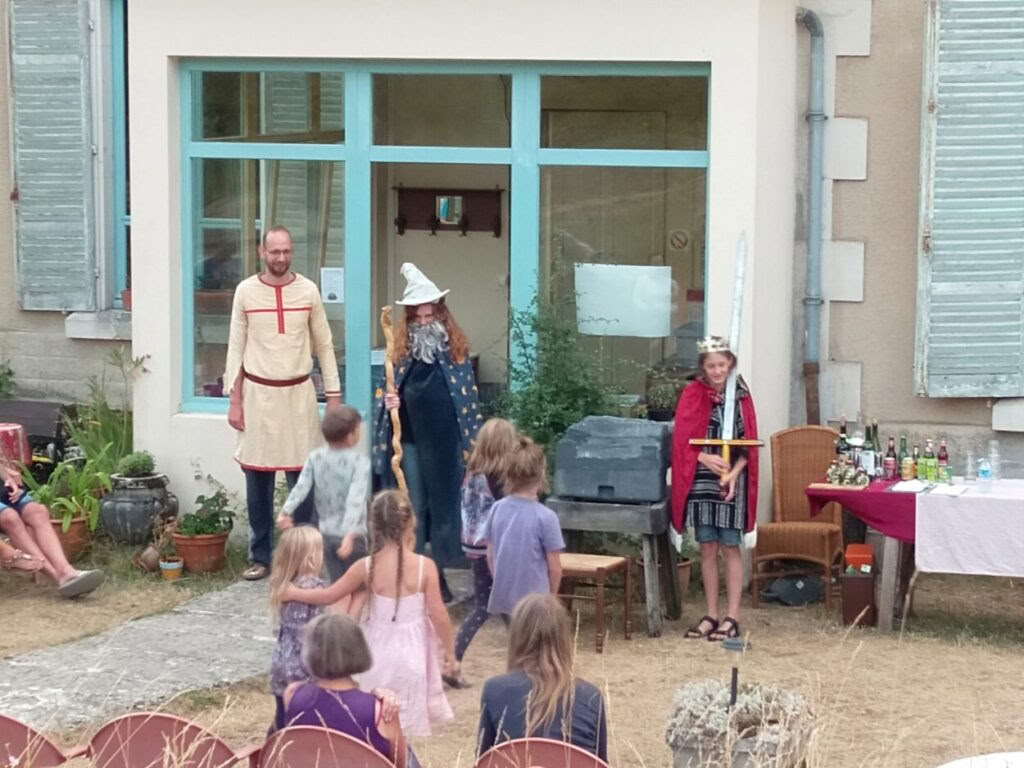 Su Hobbit, Elfi, Nani, Umani e Maghi: settimana per bambini con Richard