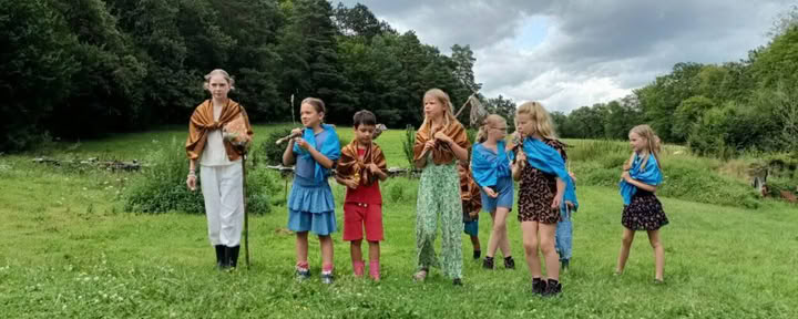 Su Hobbit, Elfi, Nani, Umani e Maghi: settimana per bambini con Richard