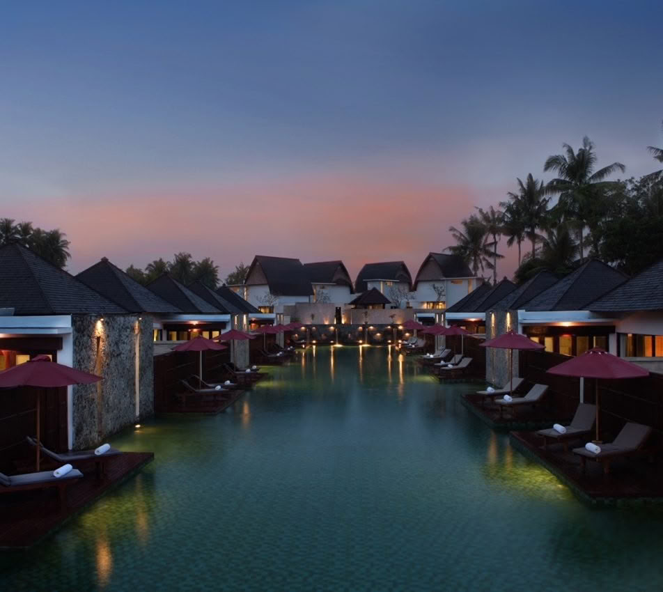 Lagoon Pool Villa