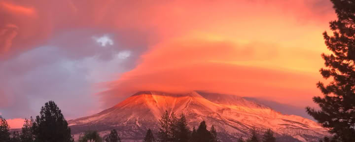 Ritiri Premium Mount Shasta