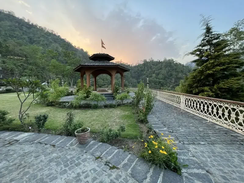 500 Ore di Formazione Insegnanti di Yoga a Rishikesh, India – 12 Set - 03 Nov 2026
