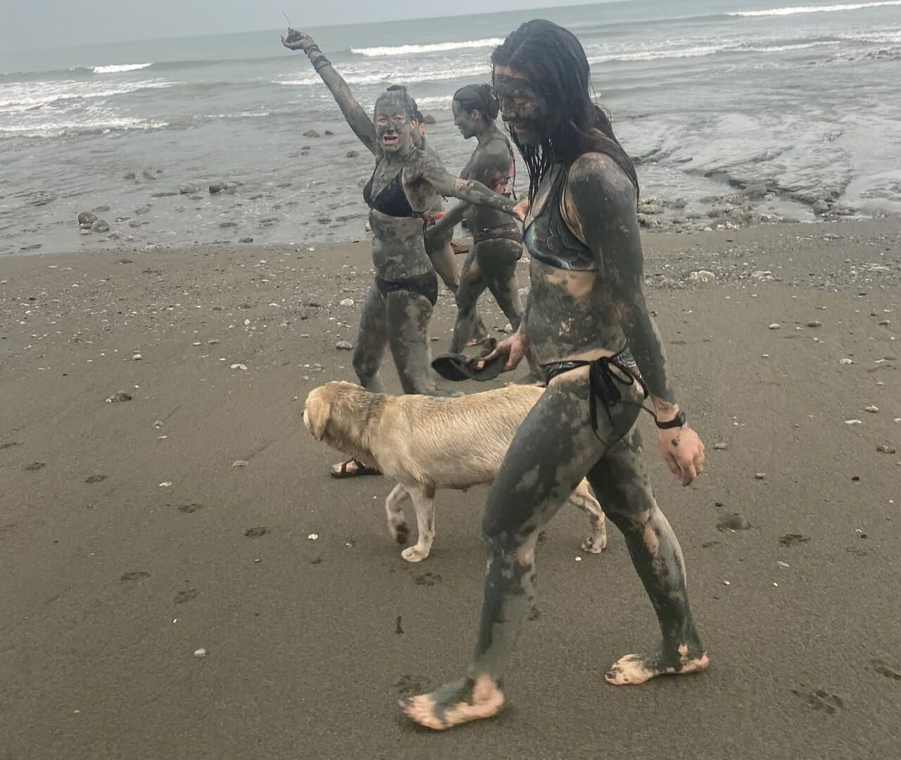 Yoga Ritiro per Burnout: Riconnettiti e Ricaricati al Blue Osa Costa Rica