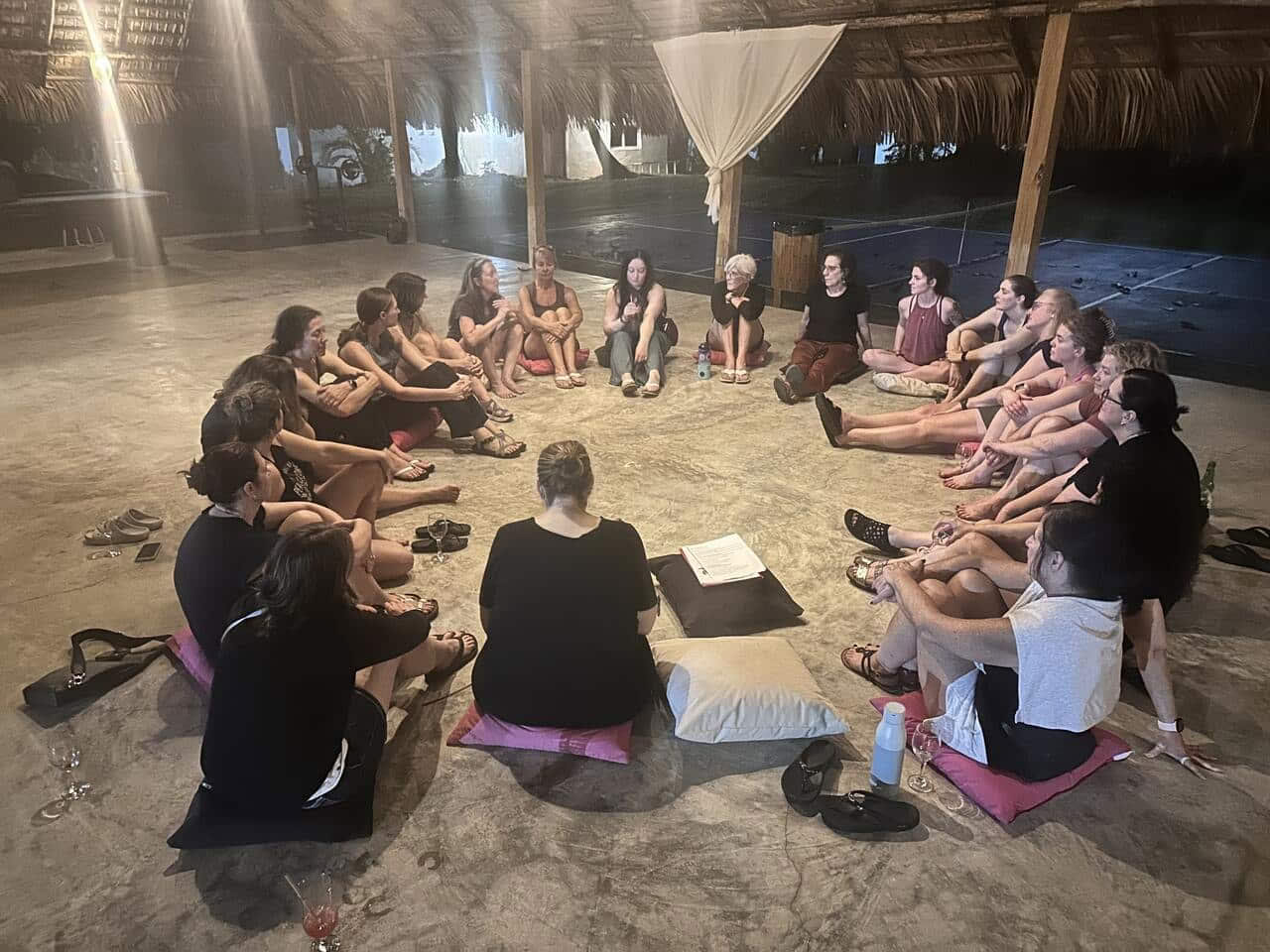 Return To Self Ritiro di Yoga con Studio YOU Yoga and Chia