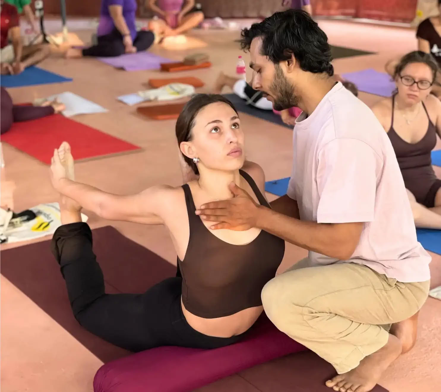 Formazione insegnanti di yoga di 500 ore in Kerala – 3 gen – 26 gen 2027