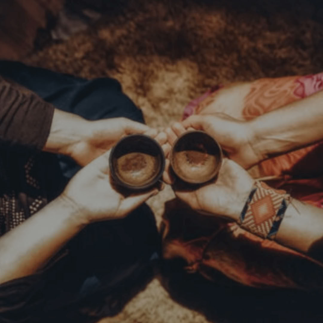 Cerimonia privata di Ayahuasca con purificazione (giornata intera) Cerimonia di Ayahuasca con purificazione (privata, giornata intera) 1 sessione di Ayahuasca