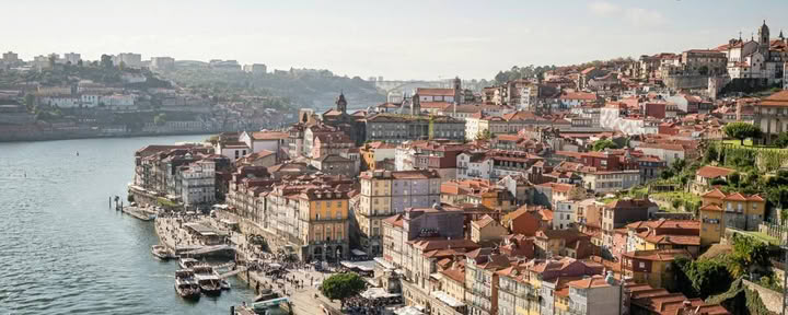 Resound Yoga Ritiro - PORTO