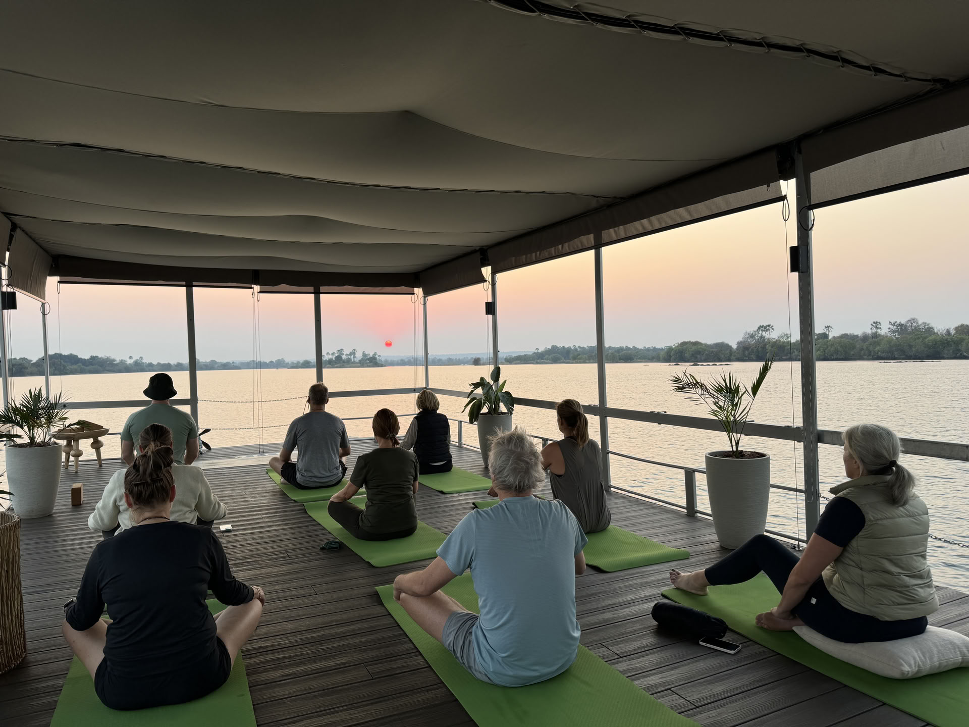 Yoga sullo Zambesi