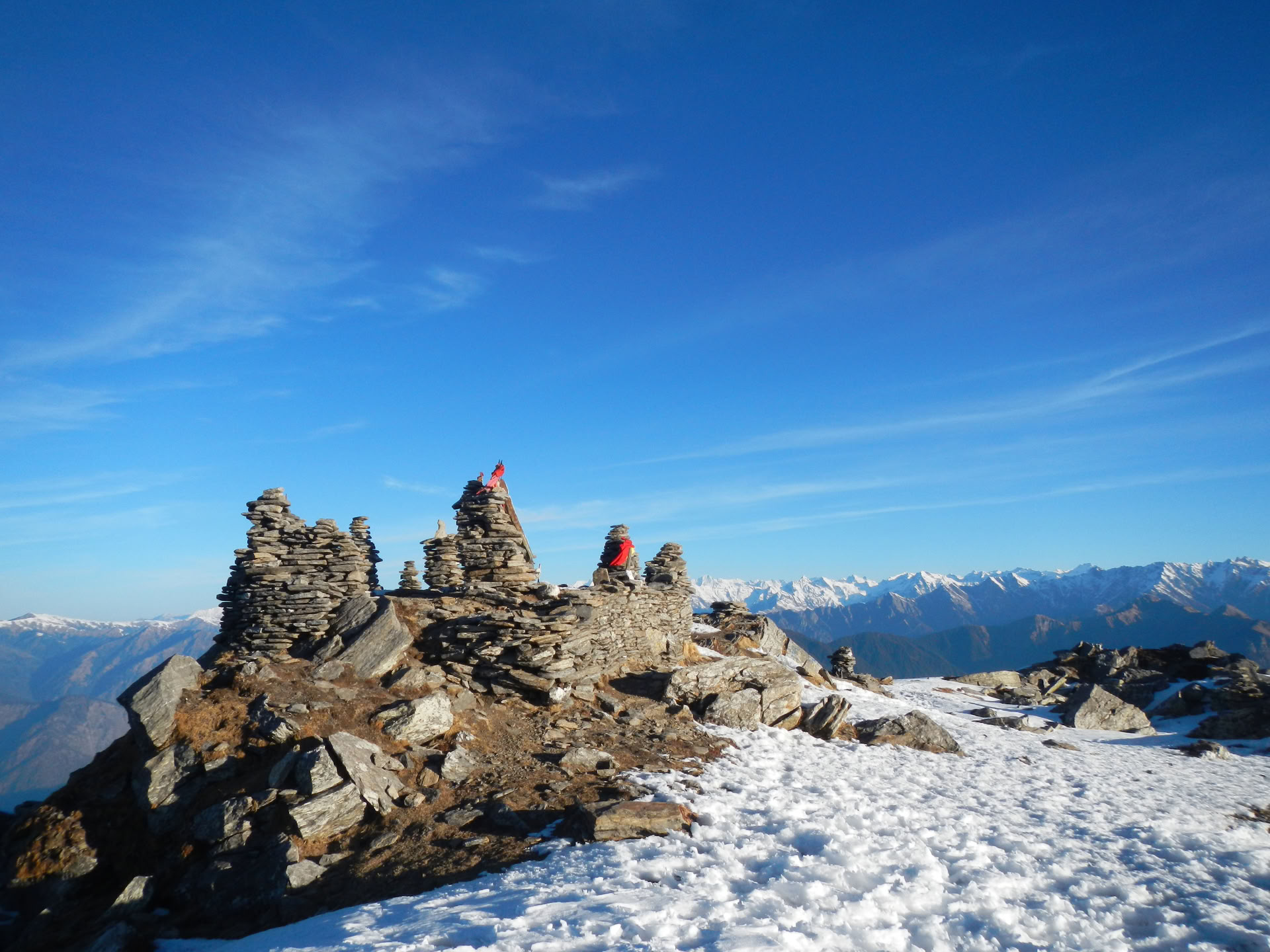 Trekking a Kedarkantha