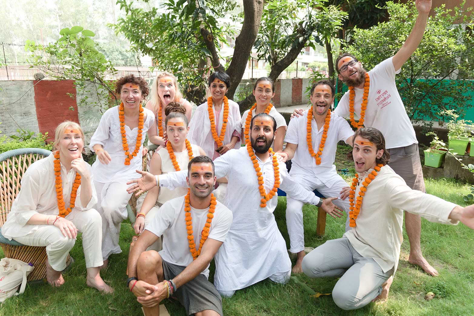 100 Ore di Formazione per Insegnanti di Yoga a Rishikesh
