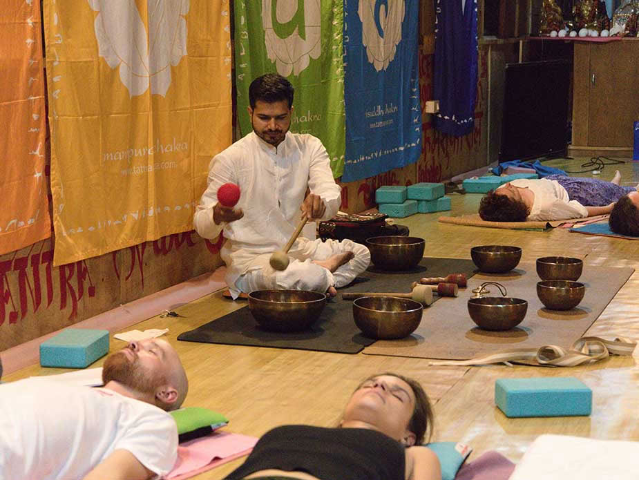 Formazione Insegnanti di Yoga e Guarigione con il Suono a Rishikesh