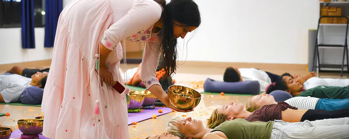 Formazione Insegnanti di Yoga e Guarigione con il Suono a Rishikesh