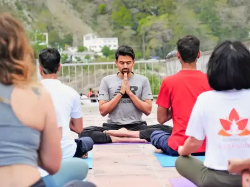 300 Ore Hatha Yoga TTC