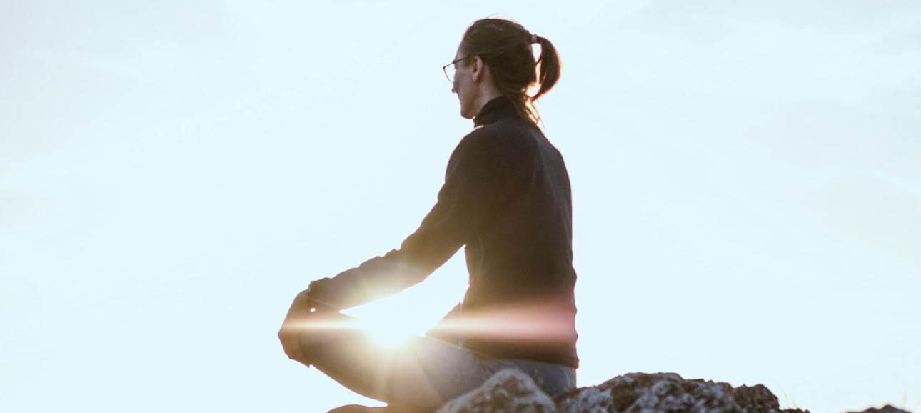 Il cuore della consapevolezza: un ritiro di meditazione silenziosa