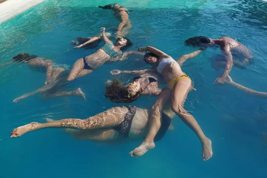 Embrace of the Water Ritiro