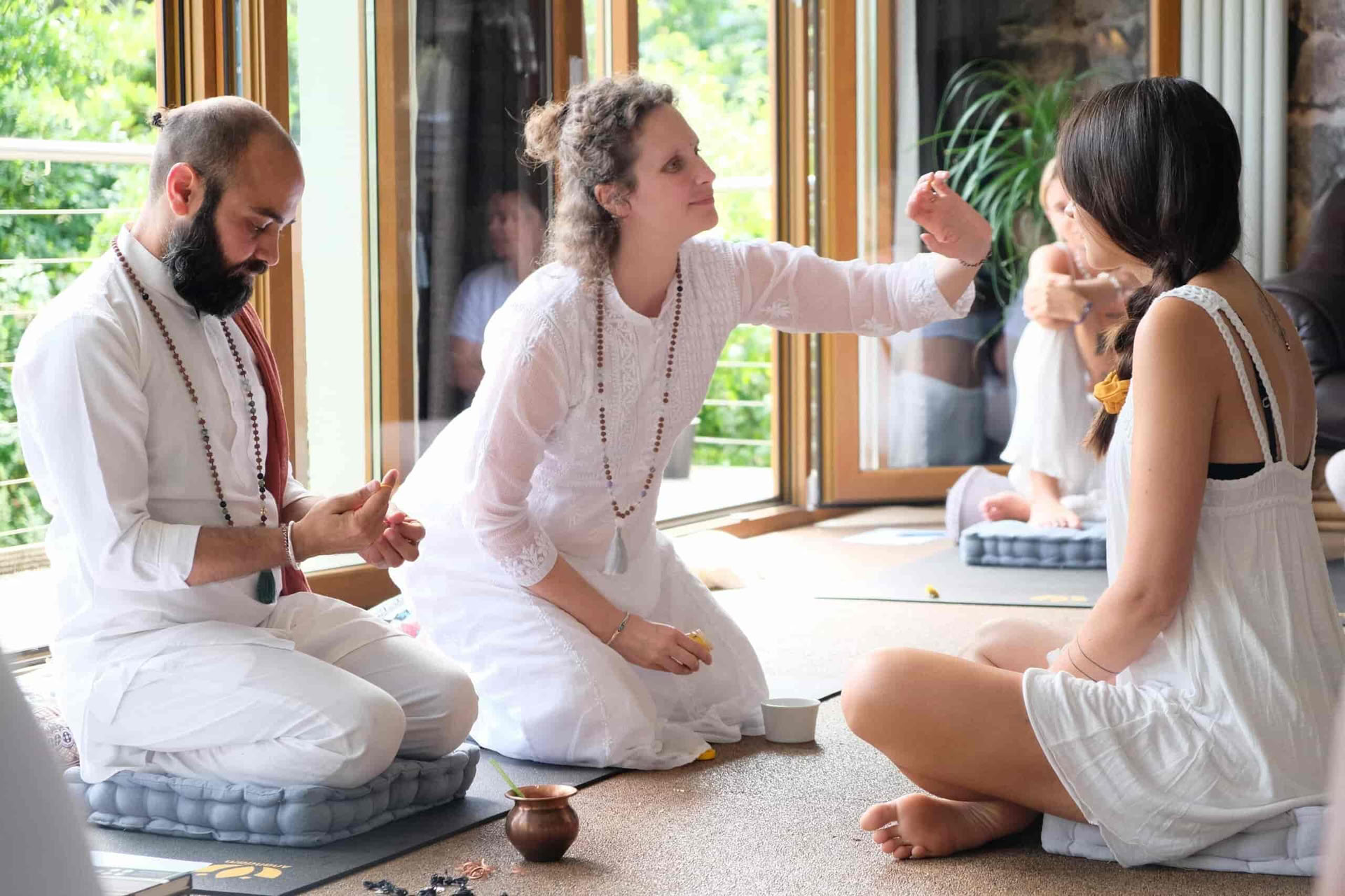 100 ore di Formazione Ashtanga