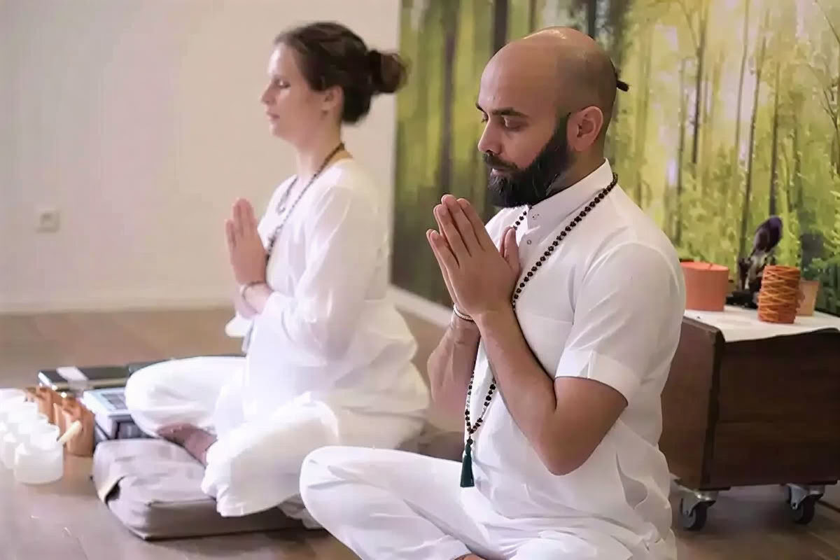 300 ore Yoga Teacher Training Germany