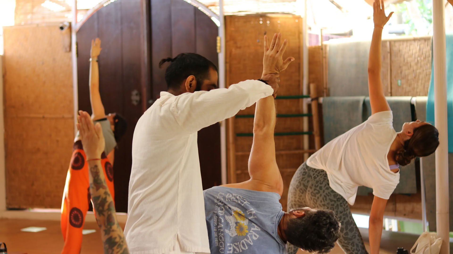 200 ore di formazione insegnanti di Yoga Vancouver Canada