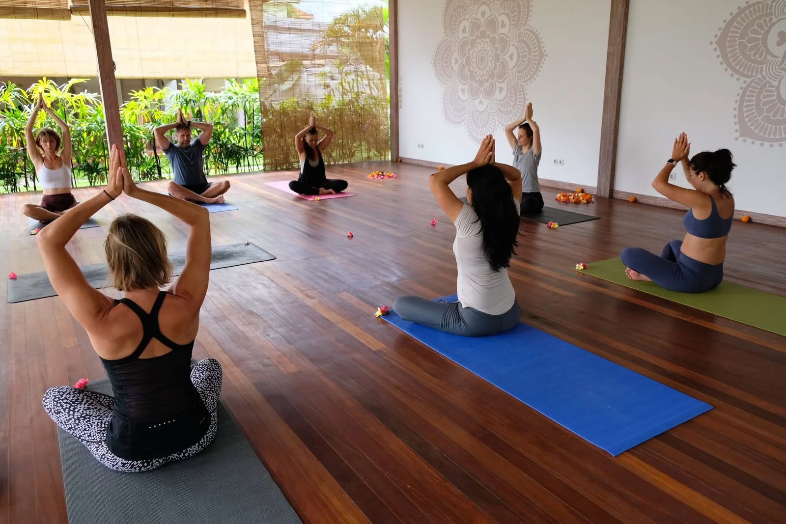 300 ore di formazione insegnanti di yoga a Bali