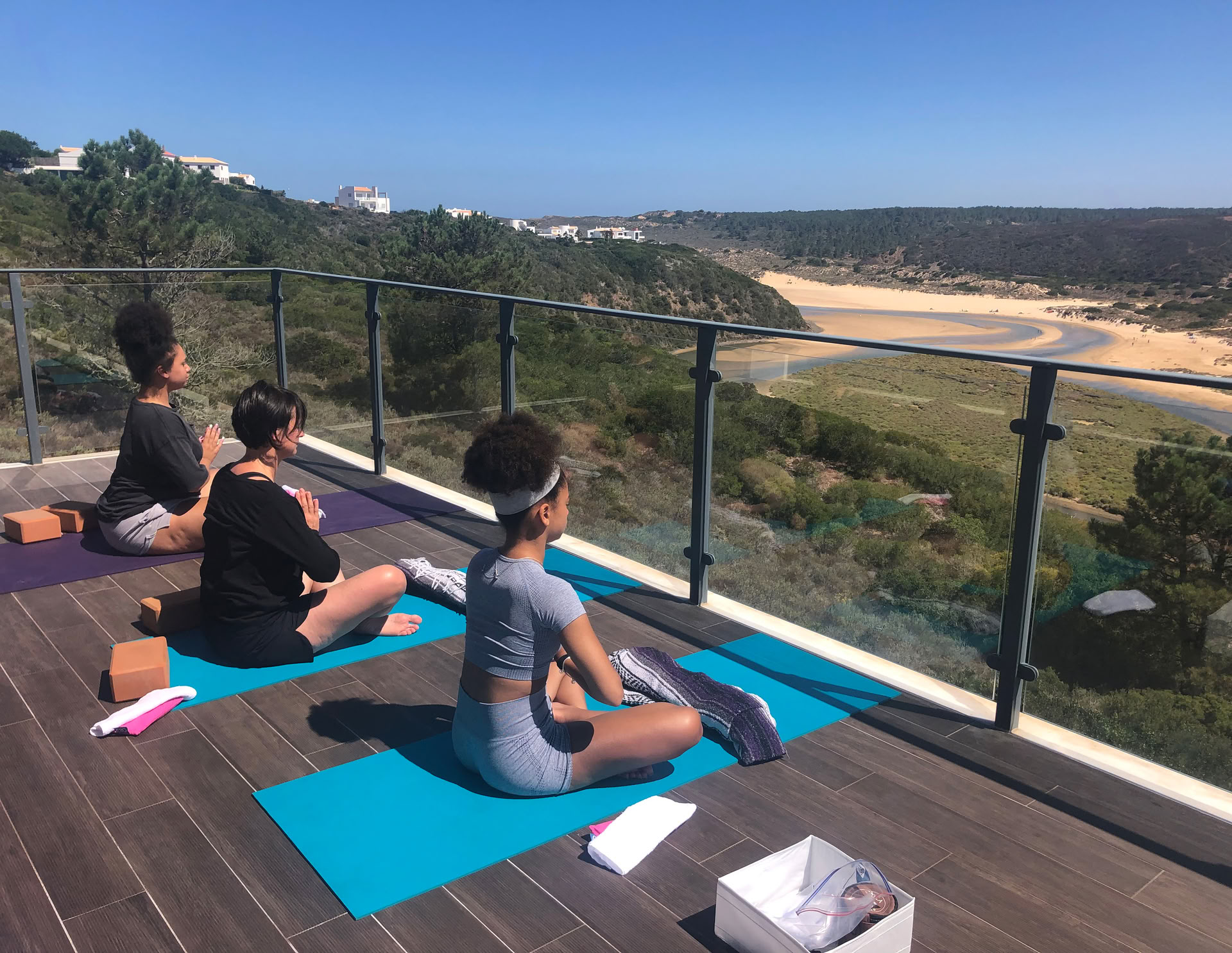 Restorative Yoga: Riposa in profondità