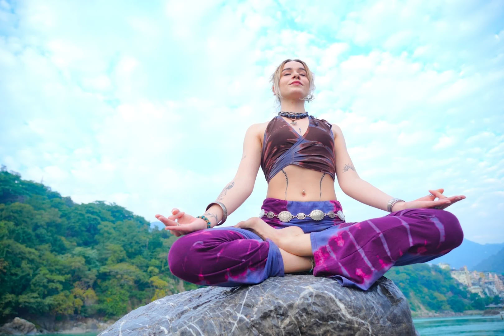 14 giorni di ritiro yoga a Rishikesh, India