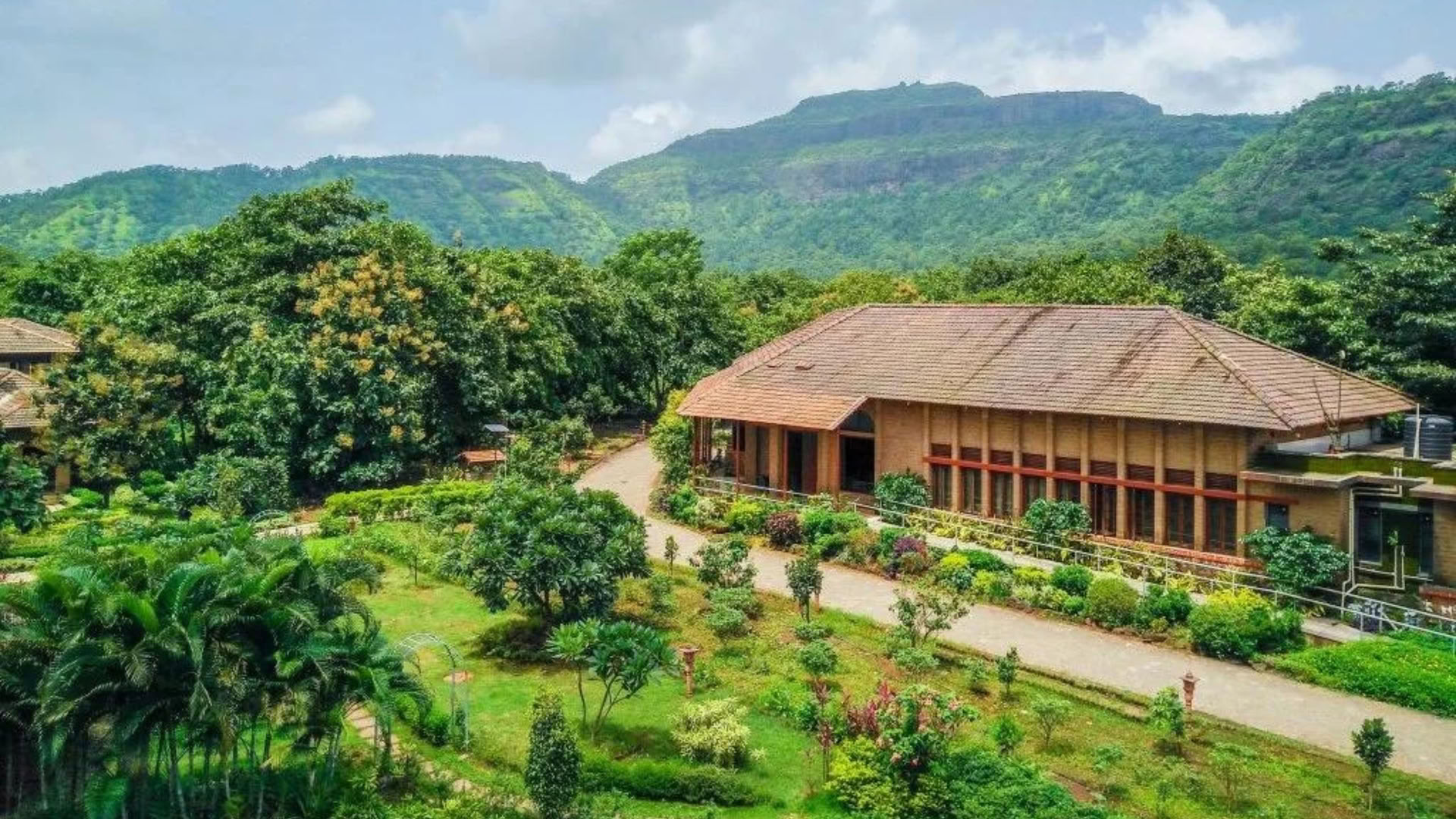Ritiro e pellegrinaggio spirituale in India