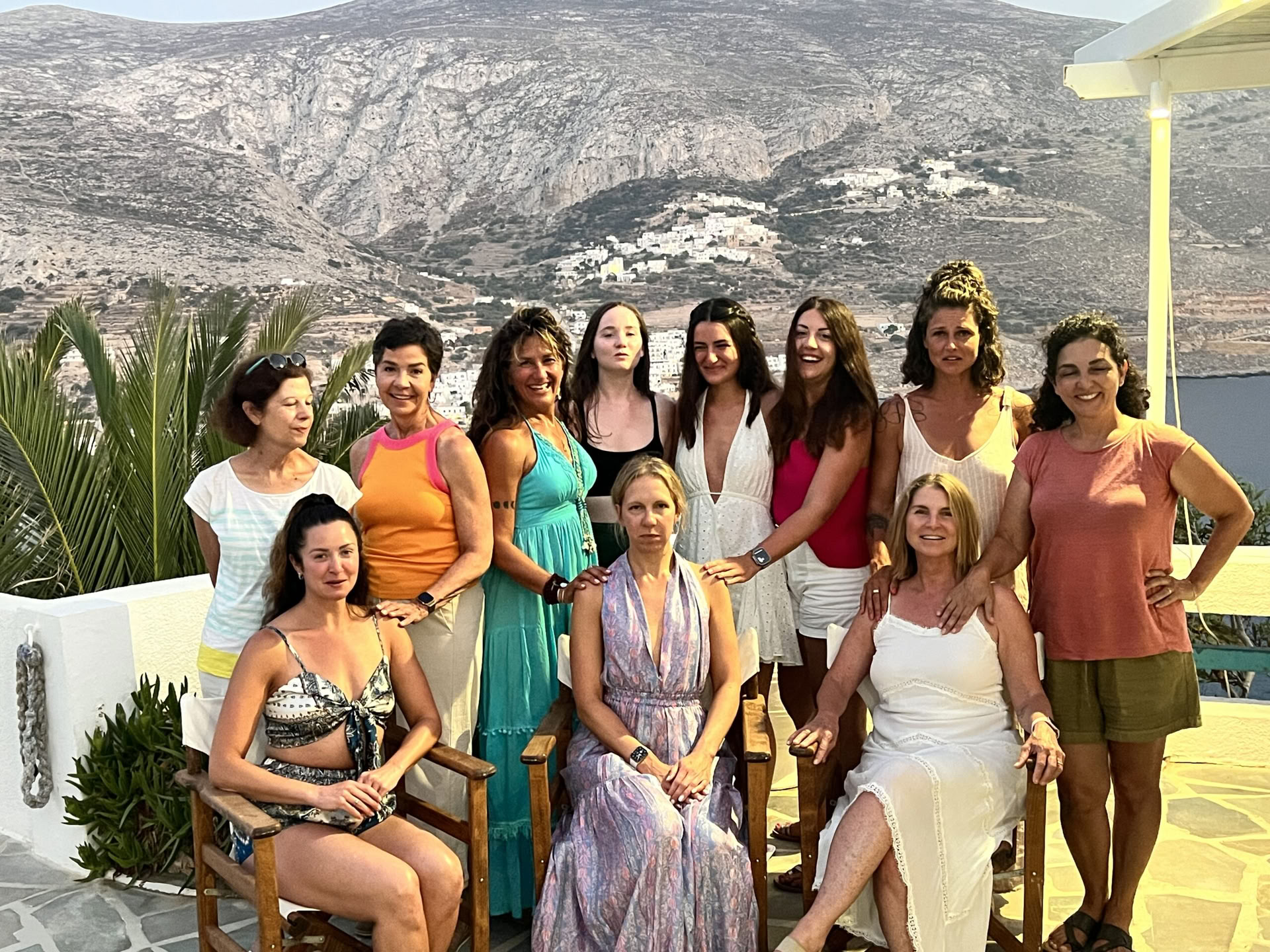 The Art of Receiving: Luna Piena in Acquario ad Amorgos