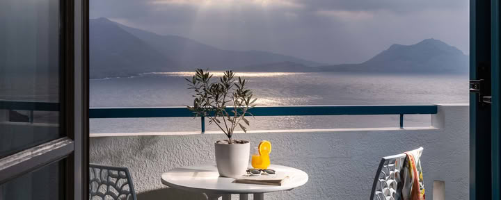 Greece Wellness Ritiro - JC YOGI