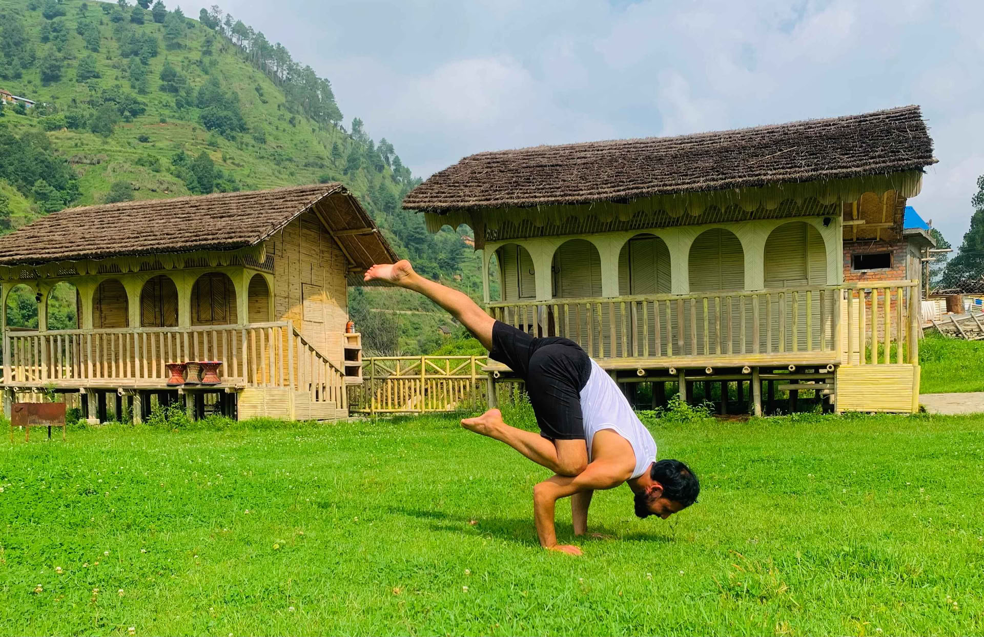 500 Ore di Formazione per Insegnanti di Yoga e Meditazione in Nepal