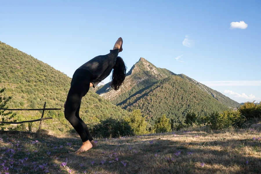 Dancing nature: Movimento, Yoga, Arte e Ritiro di Escursionismo