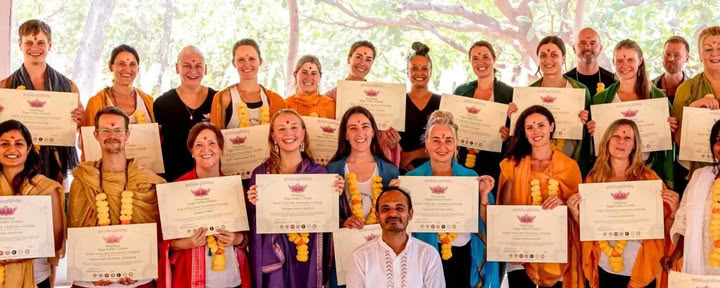 10 giorni di immersione nell’Asana a Goa