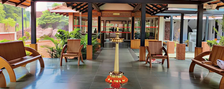 Ayurveda di 14 notti al Niraamaya Vaidekam