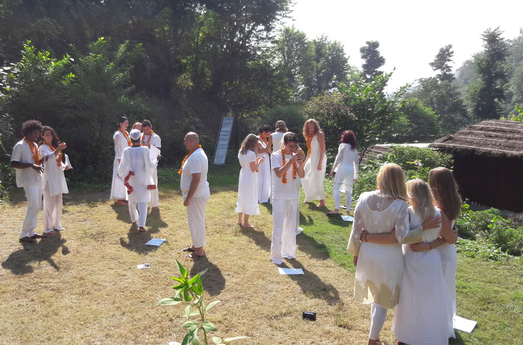 100 Ore di Formazione Insegnanti di Yoga a Rishikesh
