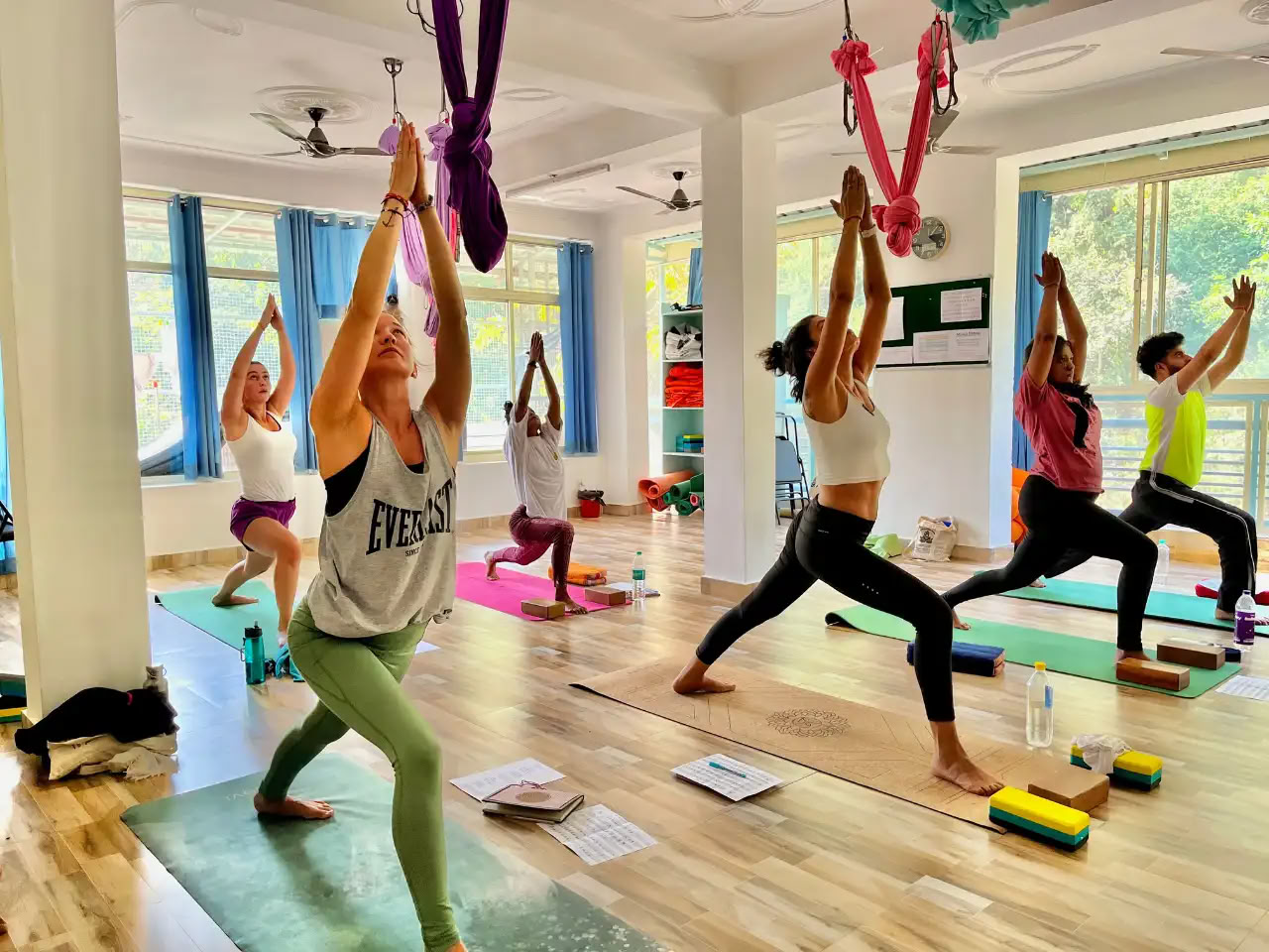10 Giorni Formazione Insegnanti di Aerial Yoga Rishikesh