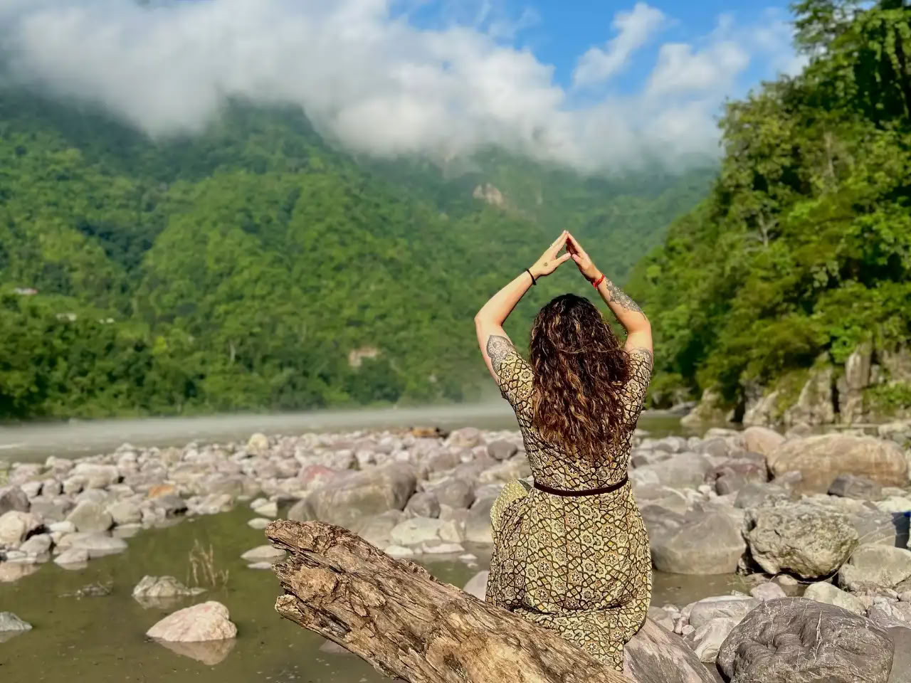 100 Ore di Formazione Insegnanti di Kundalini Yoga a Rishikesh