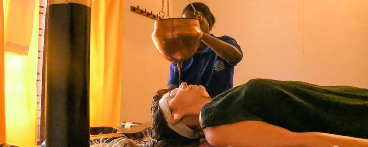 14 giorni di ritiro Panchakarma e Yoga a Varkala, Kerala