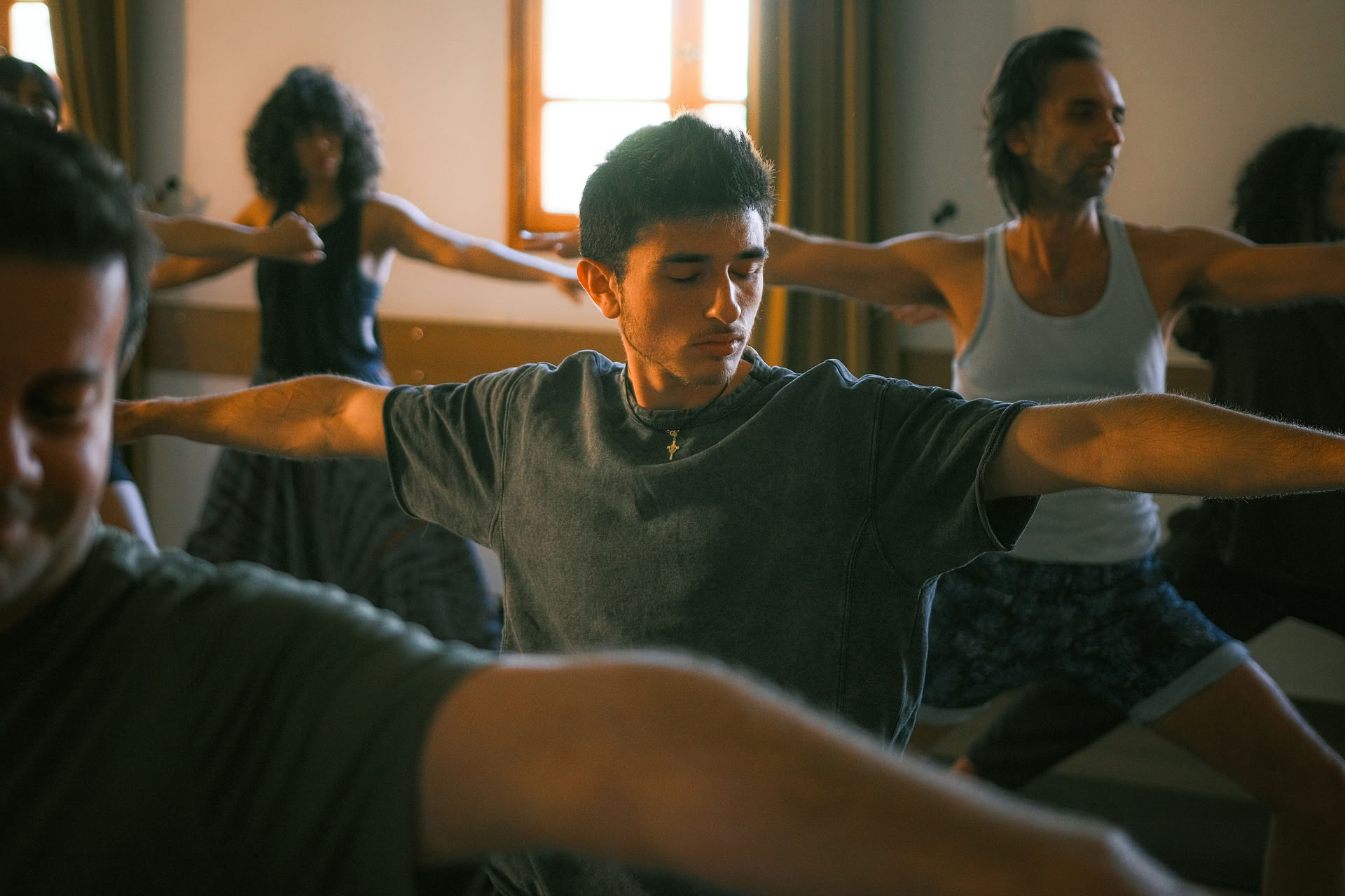 Lezione di yoga in sede per aziende