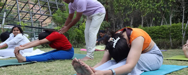 300 Ore di formazione insegnanti di Yoga