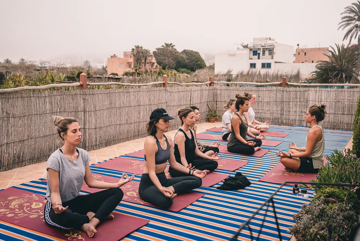 7 giorni di ritiro di yoga, meditazione e surf in Marocco