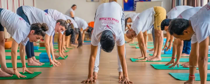 Ritiro di yoga di 14 giorni