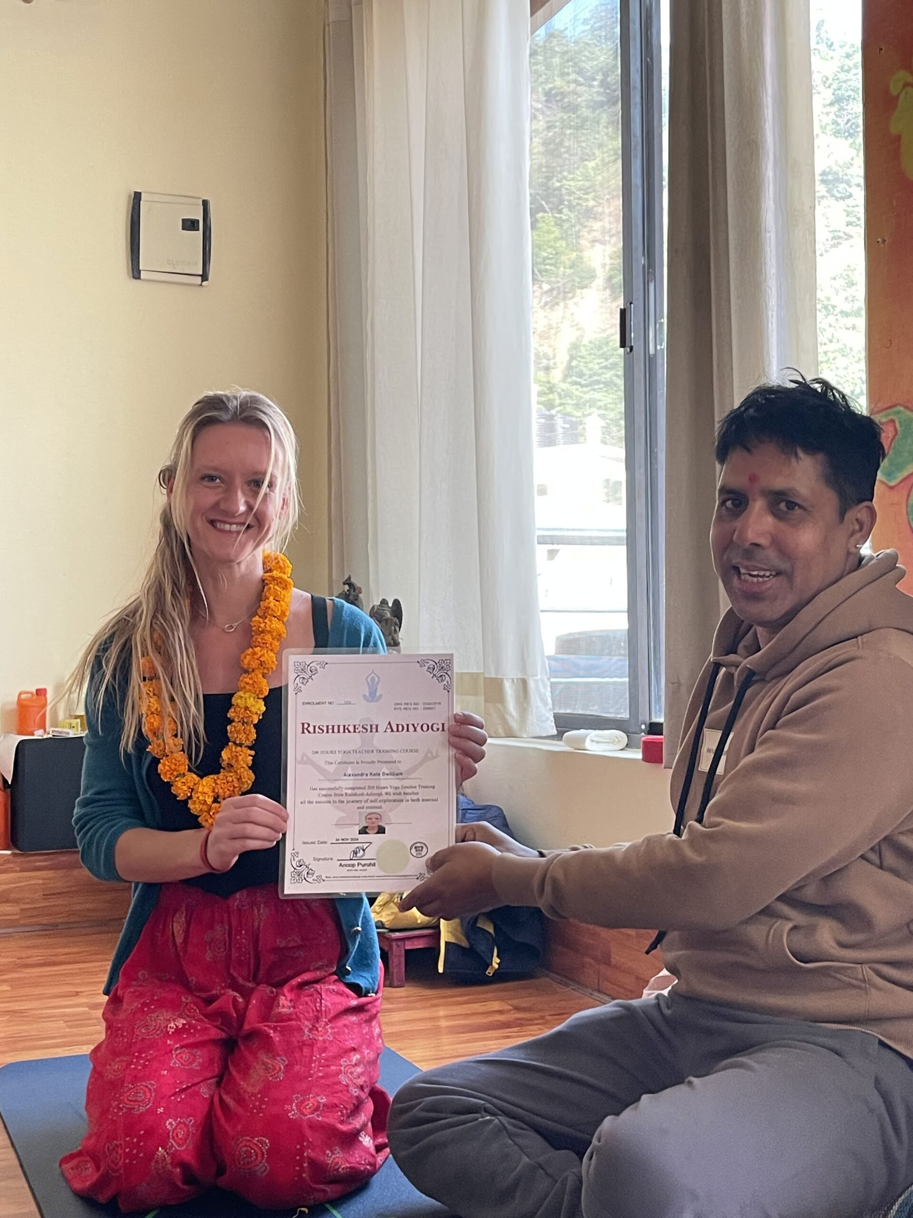 Corso di formazione insegnanti di yoga di 300 ore a Rishikesh
