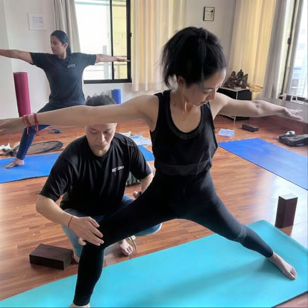 Ritiro di yoga di 7 giorni