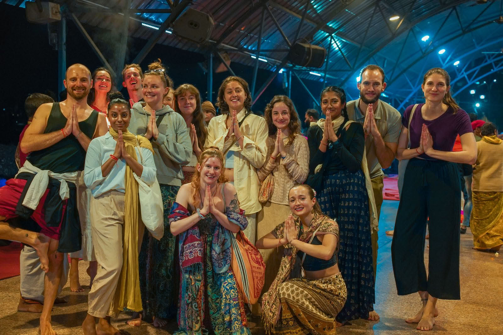 Corso di formazione insegnanti di yoga di 100 ore a Rishikesh ✅