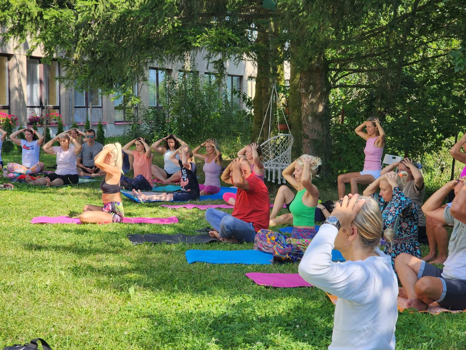 Weekend immersivo di yoga trasformativo di 3 giorni con il professore