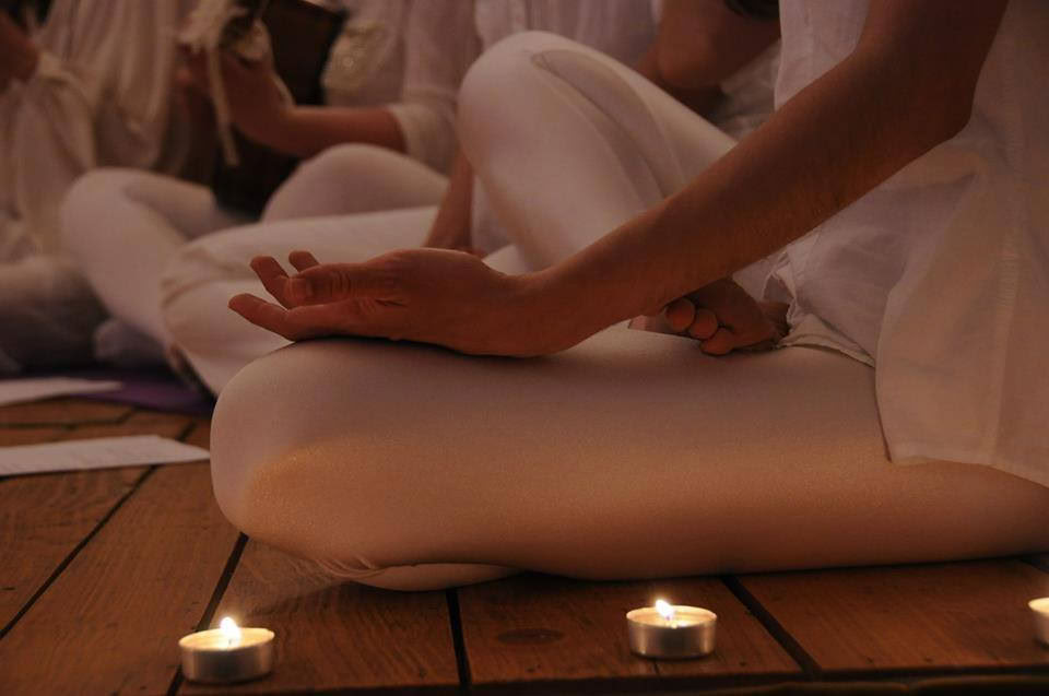 Ritiro di yoga di 3 giorni per artisti e amanti dell’arte