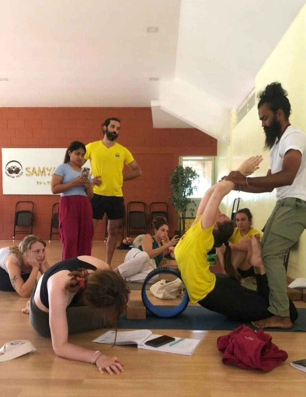 Formazione residenziale di 100 ore per insegnanti di Pranayama