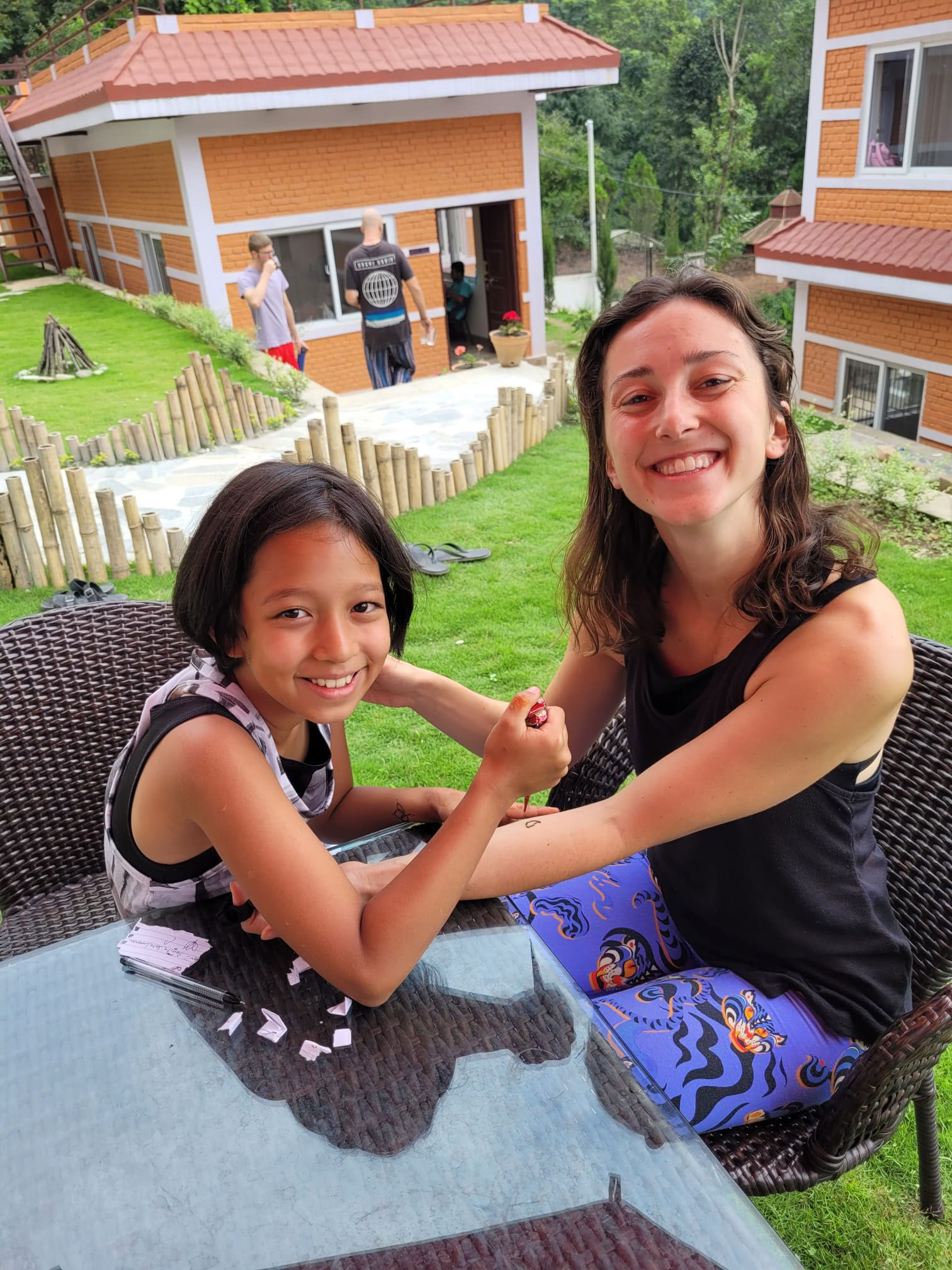 Corso di formazione avanzata per insegnanti di yoga di 28 giorni e 300 ore in Nepal