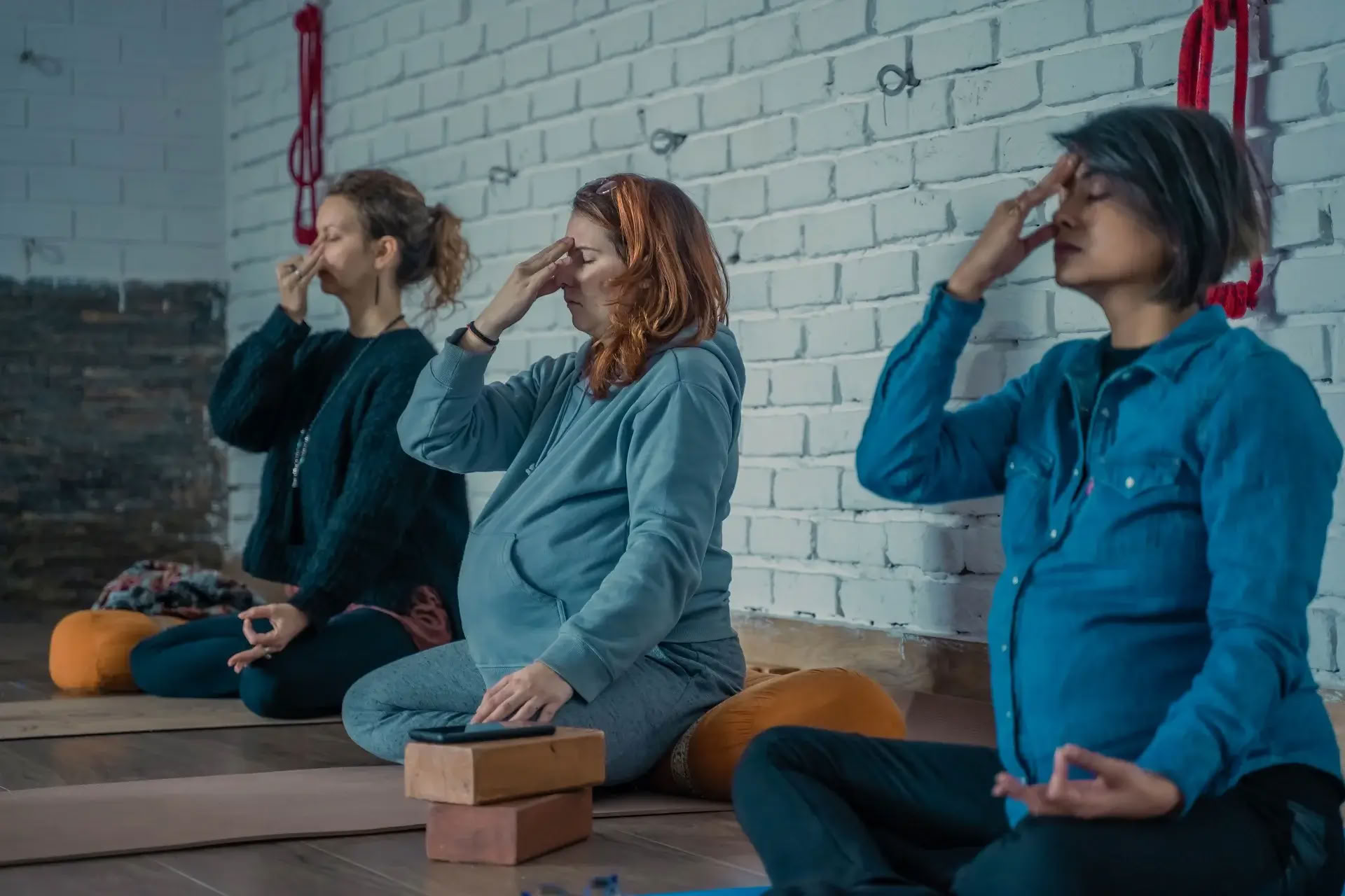 Formazione Insegnanti di Yoga Prenatale di 85 Ore a Rishikesh