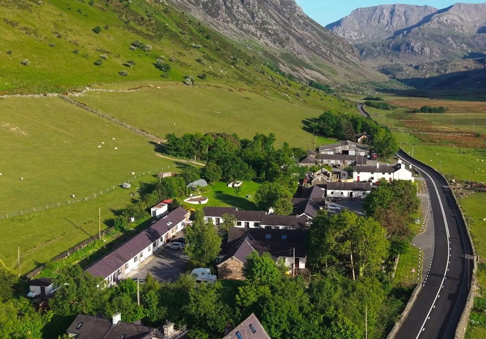 Camminata selvaggia, yoga e meditazione ad agosto in Eryri – Snowdonia