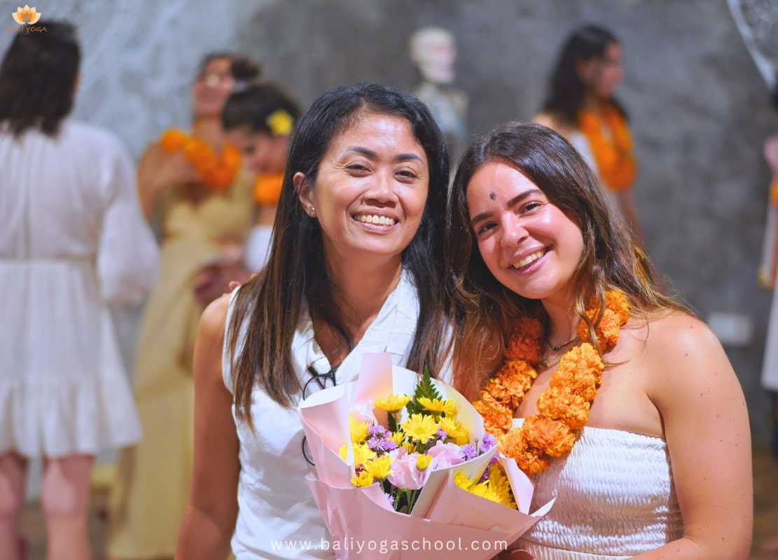 Formazione insegnanti di yoga di 500 ore a Uluwatu, Bali